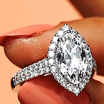 The Maharani’s Soliatire Ring - Image 3