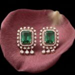 Darpan Diamond Earrings - Image 4