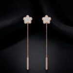 Blossom Sui Dhaga Earrings