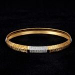 Agastya Diamond Kada