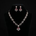Tarini Diamond Necklace